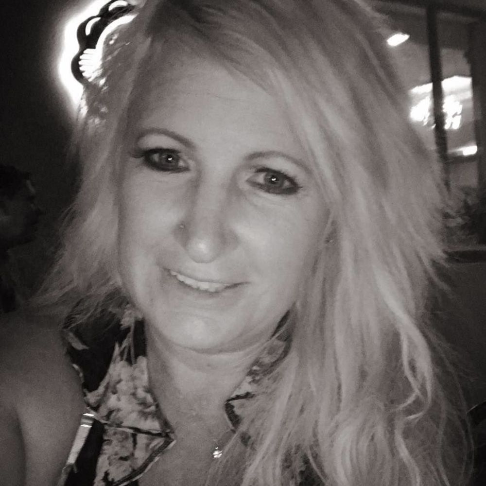 Meet your Posher, Niki